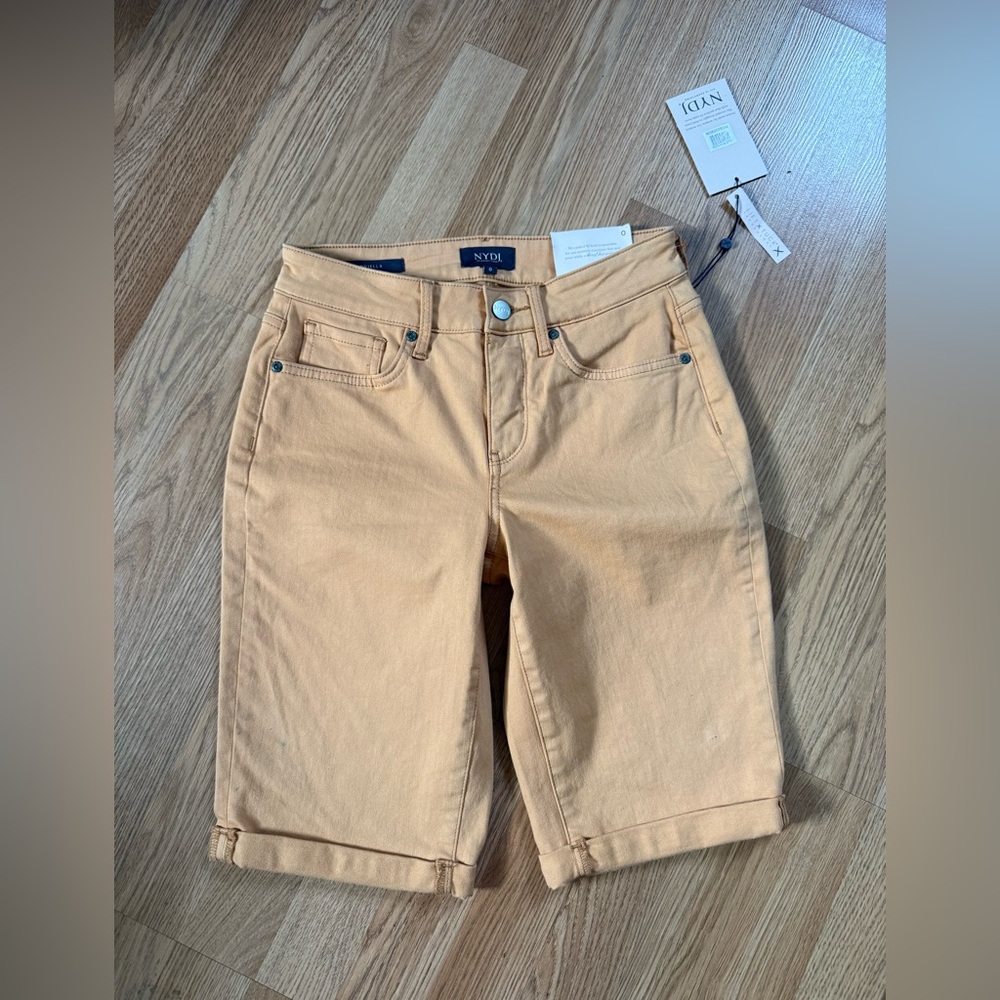 NYDJ Women's Peach Bermuda Shorts size 0